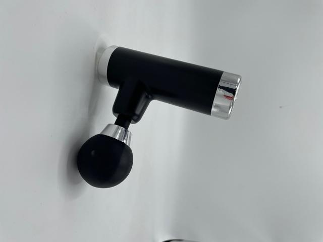 Mini masažuoklis „Massage Gun“, juodas - Image 7