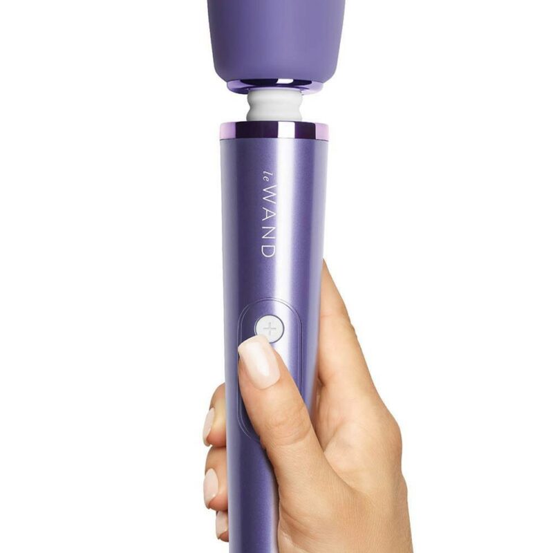 Le Wand – galingas vibromasažuoklis (Baltas)