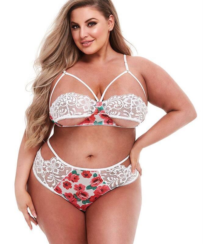 Baltas nėriniuotas apatinio trikotažo komplektas (XL)